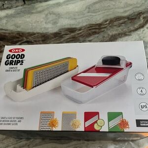 OXO Good Grips Grate Set